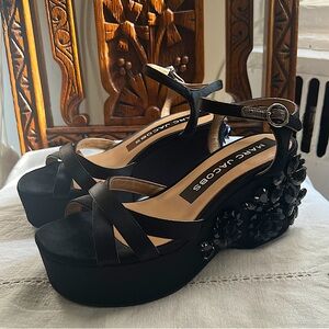 🥀 Marc Jacobs ‘Callie’ Embellished Black Satin Platform Wedge Sandals 6.5 🥀